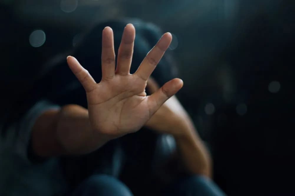 Objawy osoby chorej psychicznie – jak je rozpoznać i zrozumieć Objawy osoby chorej psychicznie – jak je rozpoznać i zrozumieć