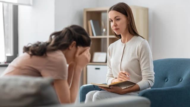 Jak pokonać lęk przed bliskością i zbudować zdrowe relacje Jak pokonać lęk przed bliskością i zbudować zdrowe relacje