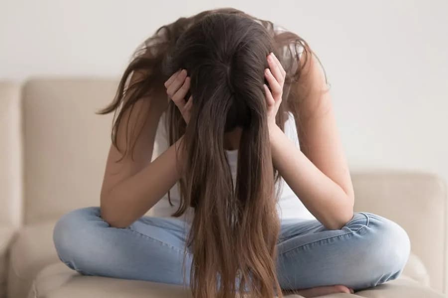 Gdzie zgłosić znęcanie psychiczne? Poznaj instytucje i pomoc dostępne teraz Gdzie zgłosić znęcanie psychiczne? Poznaj instytucje i pomoc dostępne teraz