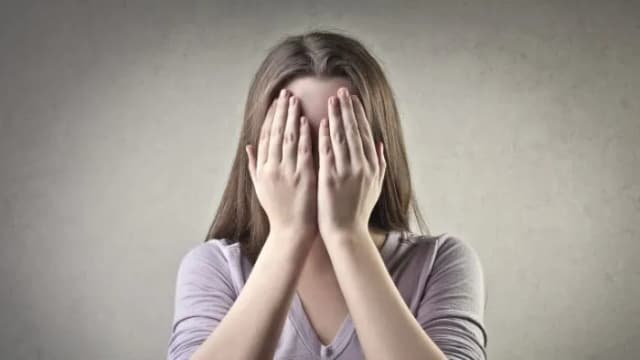 Jak skutecznie radzić sobie z osobowością unikającą i pokonać lęki Jak skutecznie radzić sobie z osobowością unikającą i pokonać lęki